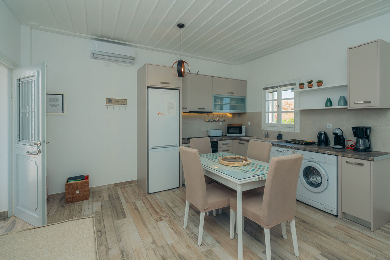 Σπίτι Φοίβος στη Σίφνο - Τραπέζι κουζίνας