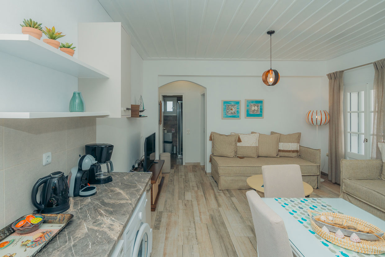 Σπίτι Φοίβος στη Σίφνο - Κουζίνα και καθιστικό