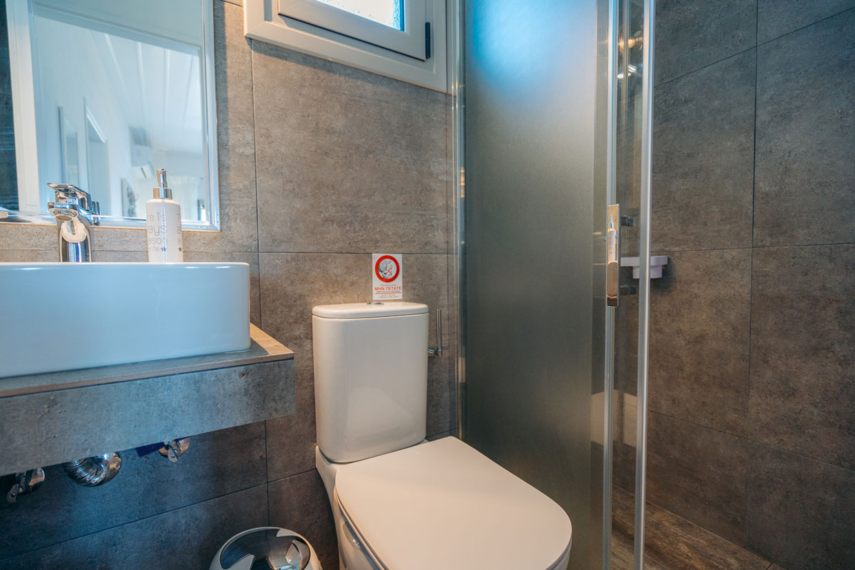 Σπίτι Λυδία στη Σίφνο - Μοντέρνο μπάνιο